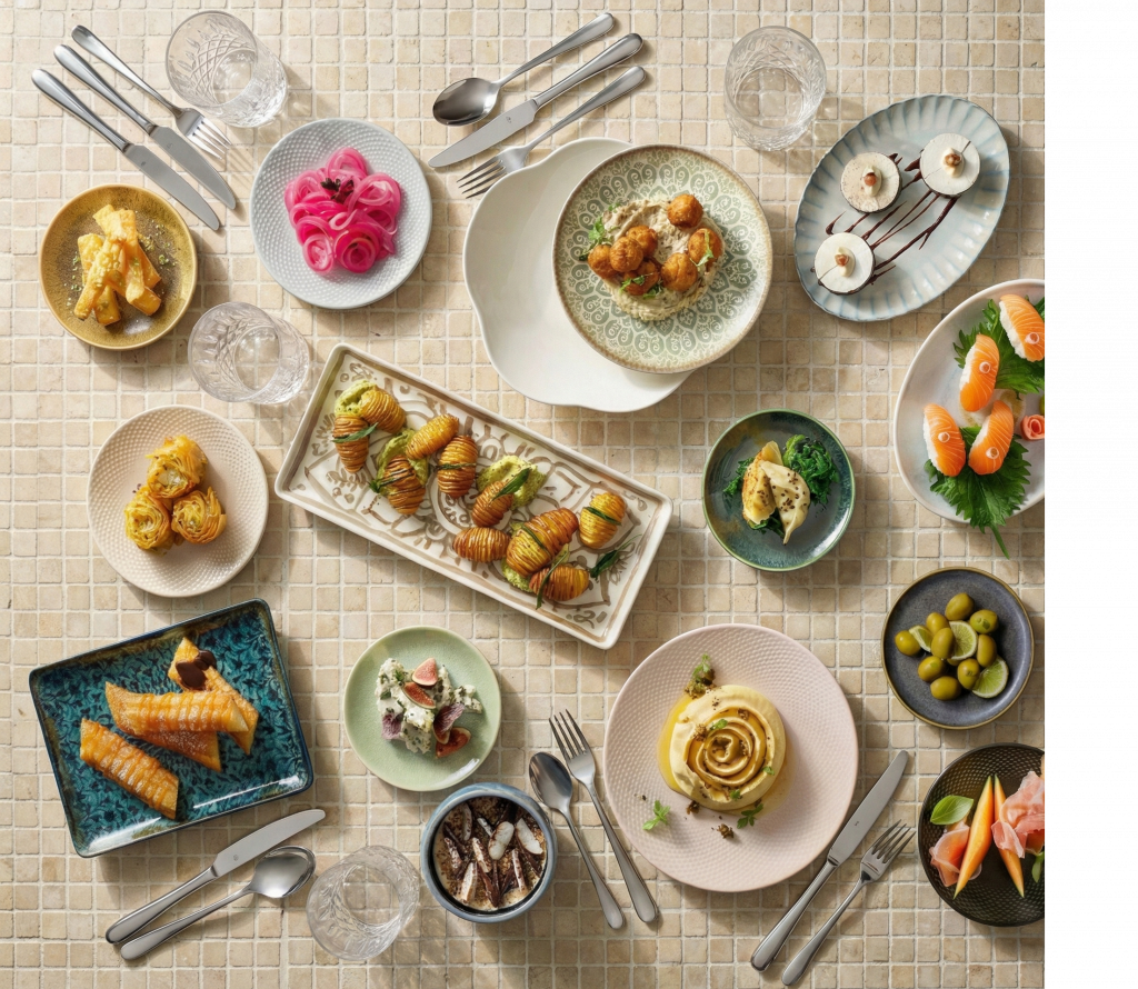 Curaduría Latin Hotel